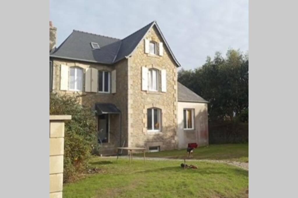 Kermaravel, Le Petit Manoir En Bord De Mer. Saint-Pol-de-Léon Exteriör bild