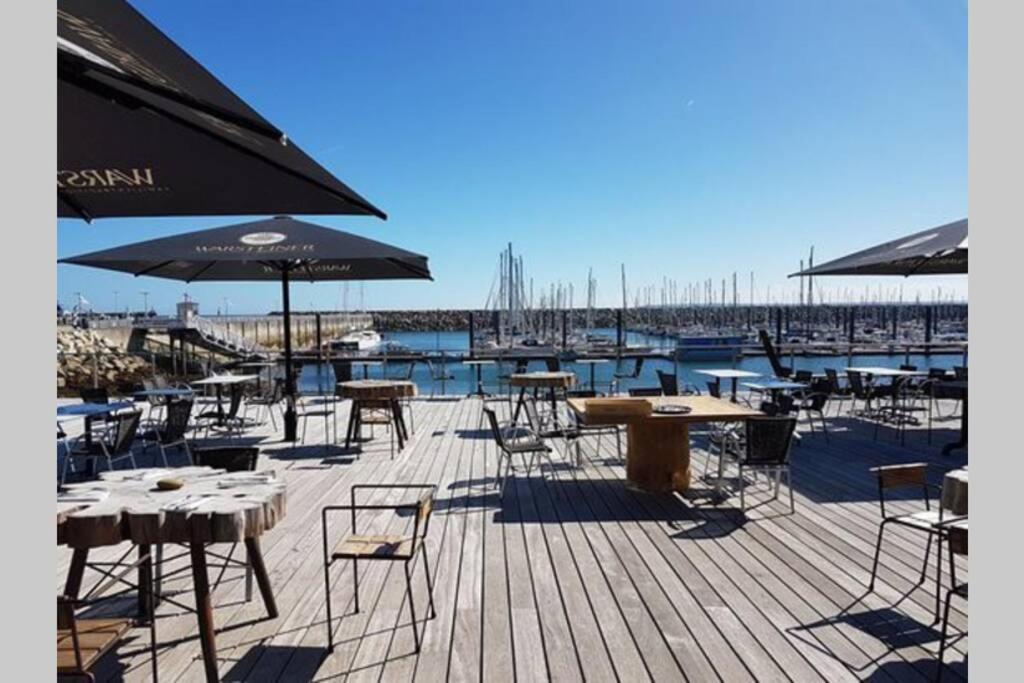 Kermaravel, Le Petit Manoir En Bord De Mer. Saint-Pol-de-Léon Exteriör bild